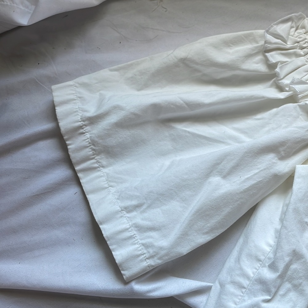 Vineyard Vines Ruffle Top - Picture 3 of 10